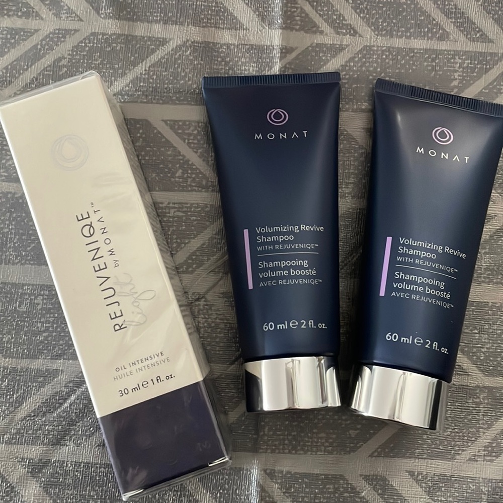 Monat Rejuvenique oil & shampoo set